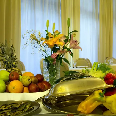 Hotel Alexander Palme 4*